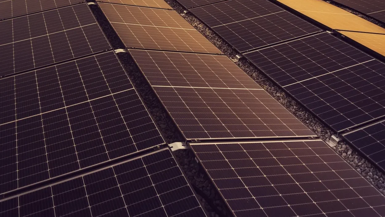 Commercial Solar Panel Installation