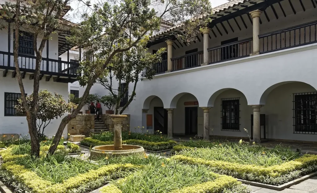 Patio with Fountain